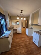 1405 N Court St in Rockford, IL - Building Photo - Building Photo