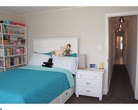 35 E Front St, Unit 2nd Floor in Media, PA - Building Photo - Building Photo