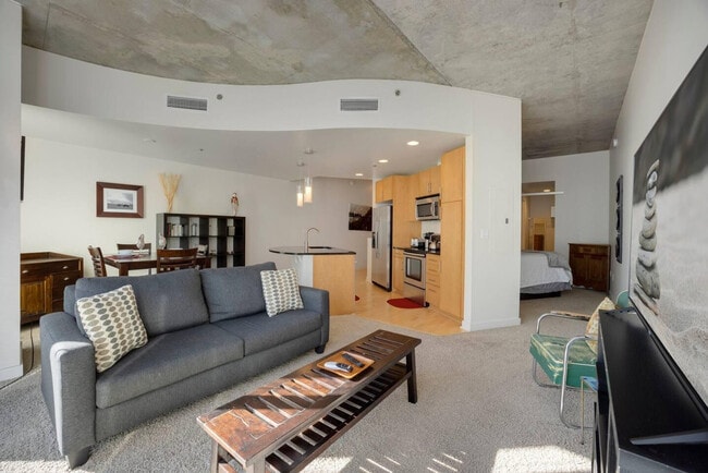 930 15th St in Denver, CO - Building Photo - Building Photo