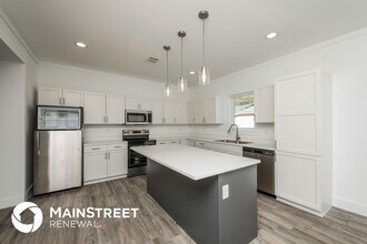 3733 Vineyard Dr in Dallas, TX - Foto de edificio - Building Photo