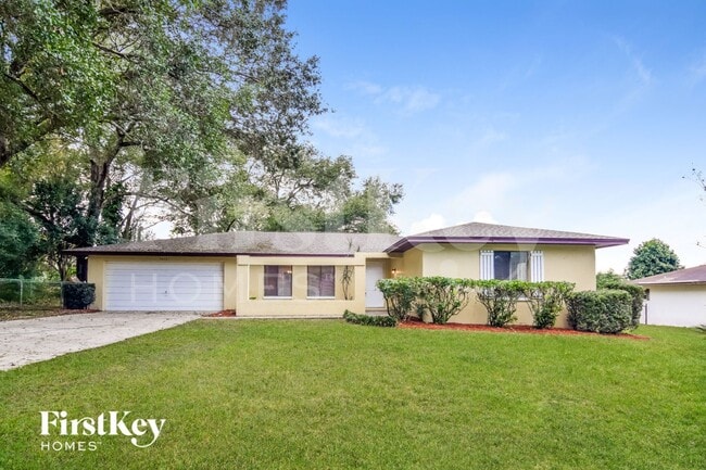 property at 5017 Kingswood Dr