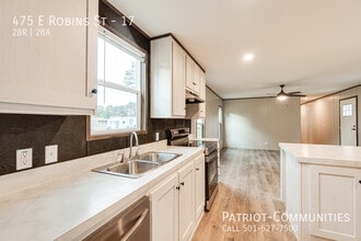 475 E Robins St in Conway, AR - Building Photo - Building Photo