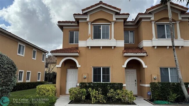 property at 5912 Woodlands Blvd