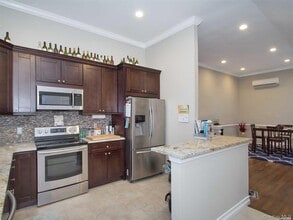 11 Pratt St in West Babylon, NY - Building Photo - Building Photo