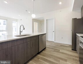 1600 Germantown Ave in Philadelphia, PA - Foto de edificio - Building Photo