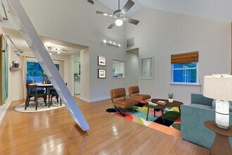 1701 Jennie Ave in Austin, TX - Building Photo - Building Photo