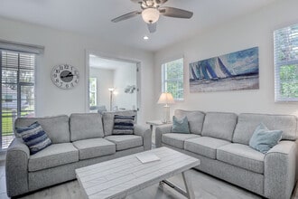 3100 Andrews Ave in Naples, FL - Building Photo - Building Photo