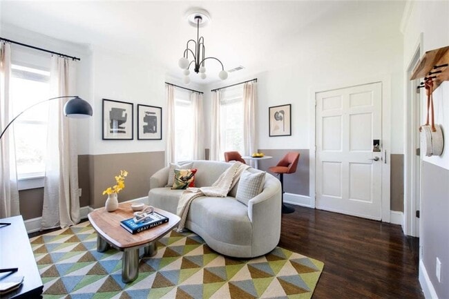 property at 1351 Oxford Rd NE