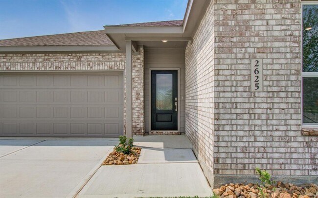 2625 Lago Costa Dr in Texas City, TX - Building Photo - Building Photo