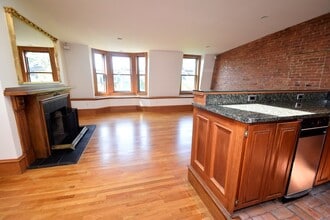 17 Holyoke St in Boston, MA - Foto de edificio - Building Photo