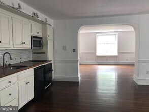 5335 Knox St in Philadelphia, PA - Building Photo - Building Photo