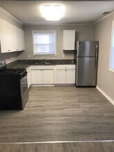 17 Oak Ln in Park Forest, IL - Building Photo - Building Photo