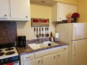 The Laurel Condos in Odessa, TX - Foto de edificio - Building Photo