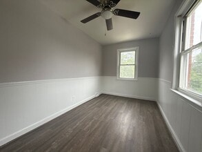 556 Chalcot Square in Essex, MD - Building Photo - Building Photo