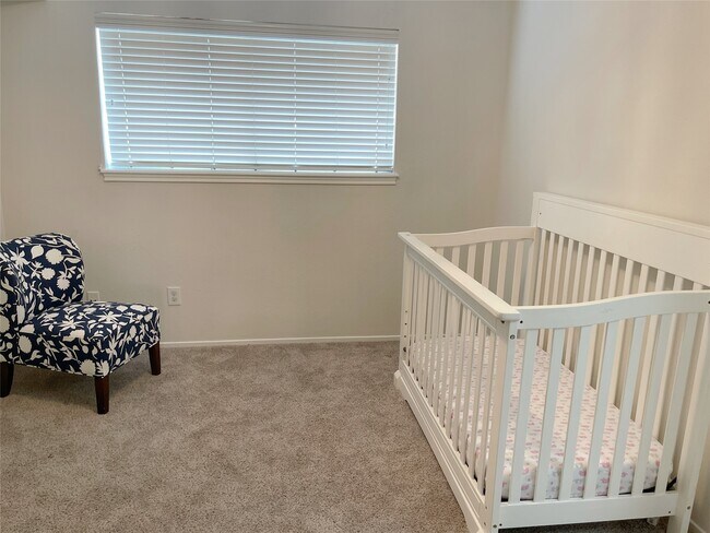 443 N Post Oak Ln in Houston, TX - Building Photo - Building Photo