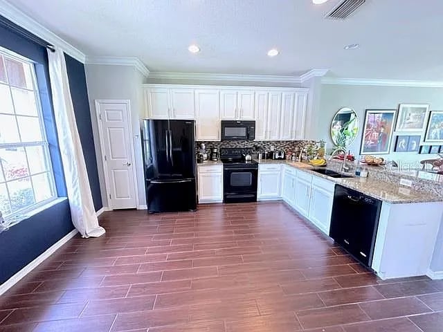 11641 Declaration Dr in Tampa, FL - Building Photo - Building Photo