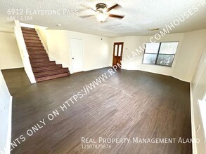 6912 Flatstone Pass in Converse, TX - Building Photo - Building Photo