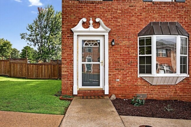 805 Northfield Ct in Harrisonburg, VA - Building Photo - Building Photo