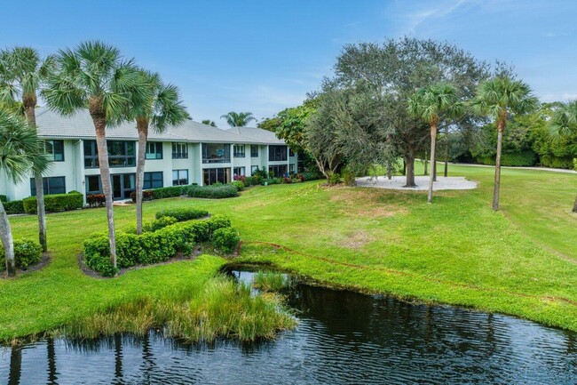 3843 N Quail Ridge Dr in Boynton Beach, FL - Building Photo - Building Photo