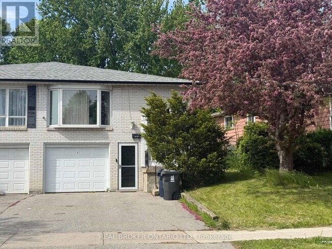 property at 22 Yucatan Rd