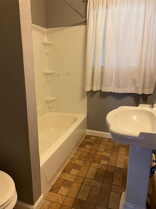 property at 55 Elm Ct