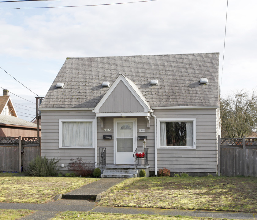 6407 S Puget Sound Ave in Tacoma, WA - Building Photo