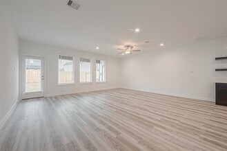 3012 Skyline Mesa Dr in Houston, TX - Building Photo - Building Photo