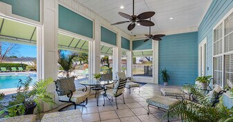 Marcus Pointe Grande