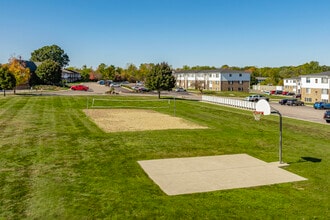 Residences at Grand Blanc Apartments - Grand Blanc, MI in Grand Blanc, MI - Building Photo - Building Photo