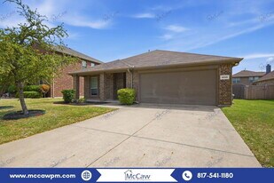 1515 Colgate Dr in Van Alstyne, TX - Building Photo