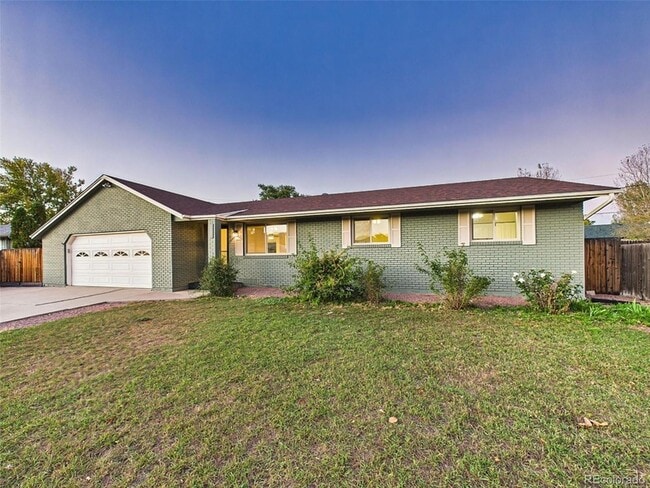 3065 Penmoor Dr in Canon City, CO - Building Photo - Building Photo