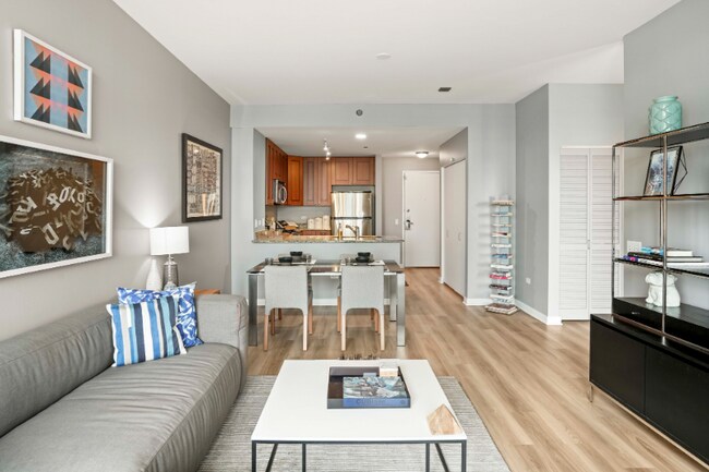 property at 730 N Clark St