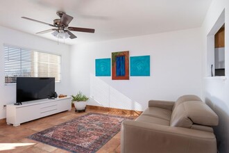 Dos Santos Apartments in Santa Fe, NM - Building Photo - Interior Photo