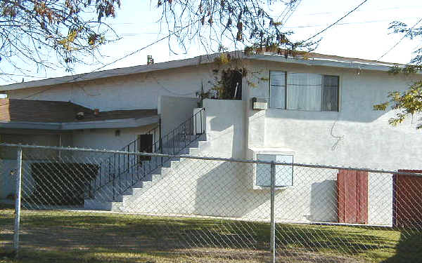 231 S Laxore St in Anaheim, CA - Building Photo - Building Photo