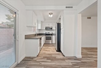 3388 Pavlo St in Las Vegas, NV - Building Photo - Building Photo