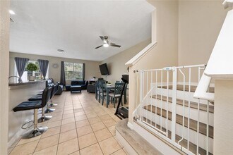 3008 Seaview Castle Dr in Kissimmee, FL - Building Photo - Building Photo