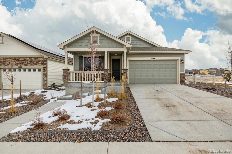 2214 Dawkins Dr in Castle Rock, CO - Building Photo