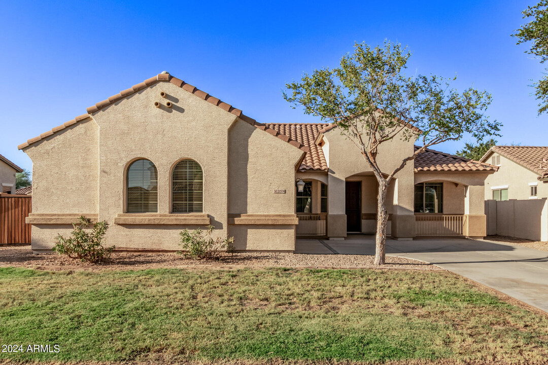 21574 E Bonanza Ct in Queen Creek, AZ - Building Photo