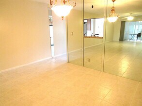 3001 Portofino Isle in Coconut Creek, FL - Building Photo - Building Photo