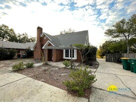 25 Lake Shore Dr in Shalimar, FL - Building Photo