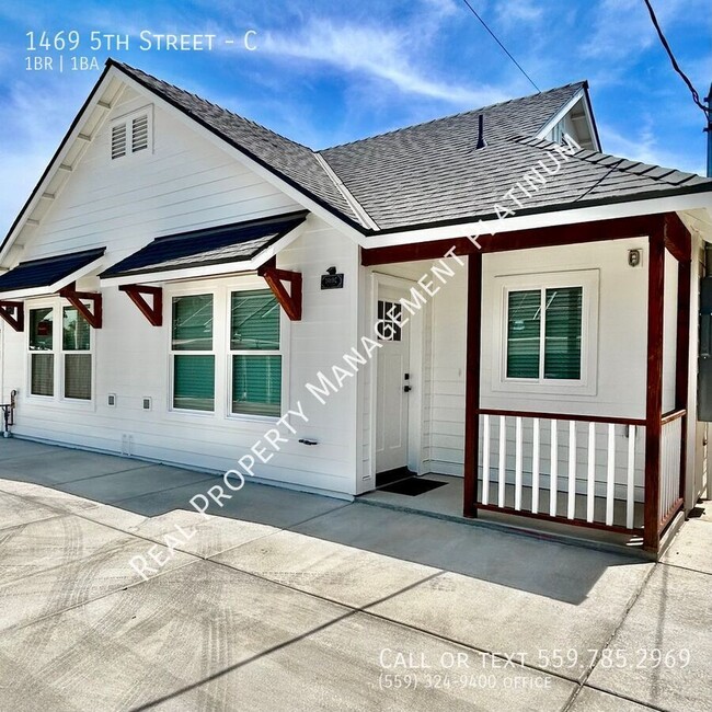 property at 1469 5th St