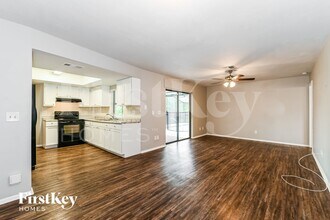 2128 SE 3rd Terrace in Cape Coral, FL - Building Photo - Building Photo