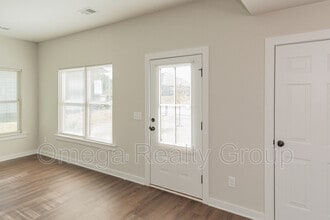 112 Brookside Way in Calera, AL - Building Photo - Building Photo