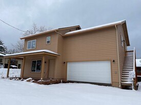 1802 E 2nd Ave in Flagstaff, AZ - Building Photo