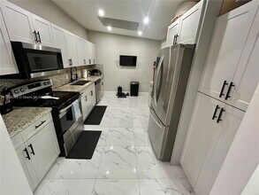 13560 NW 2nd Ave in North Miami, FL - Building Photo - Building Photo