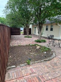 10739 Highland Woods Dr photo'