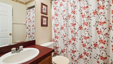 2349 Tigress Ln in Middleburg, FL - Building Photo - Building Photo