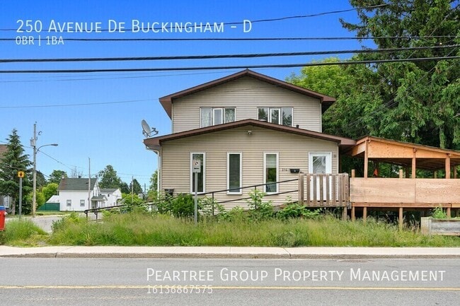 property at 250 Avenue De Buckingham Ave