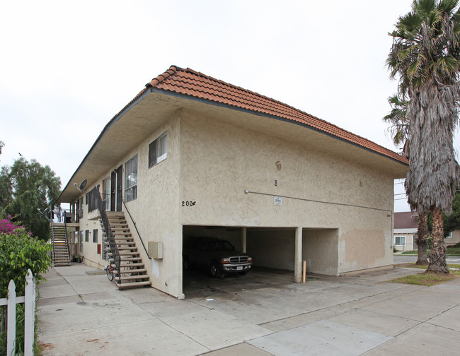 2004 D Ave in National City, CA - Building Photo - Building Photo