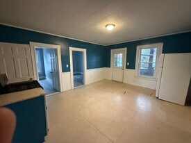 408 Rimmon St in Manchester, NH - Building Photo